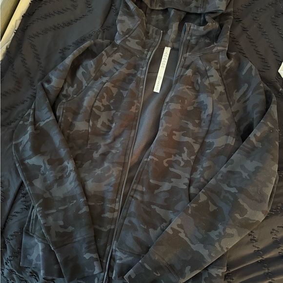 Lululemon Zip Front Sweatshirt - Picture 1 of 2